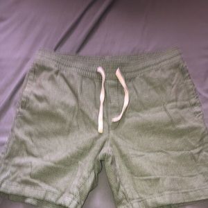 Goodfellow men’s medium shorts